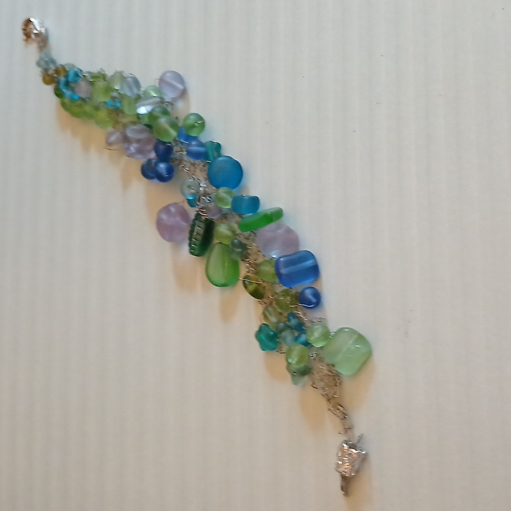 NWOT Artisan Women's Multicolor Wire Beaded Bracelet Sea Glass Color - Picture 9 of 17